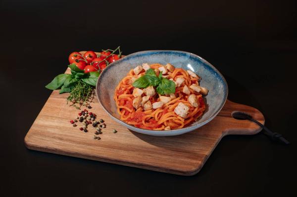 Spaghetti Pomodori e Pollo